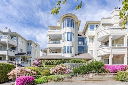 Photo 1 at 208 - 7620 Columbia Street, Marpole, Vancouver West