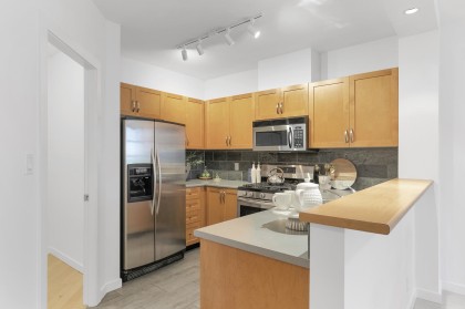 Photo 13 at 110 - 2263 Redbud Lane, Kitsilano, Vancouver West