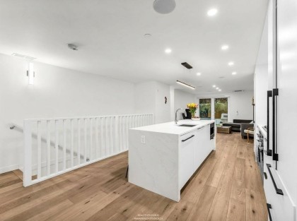 Photo 10 at 102 - 649 E 3rd Street, Lower Lonsdale, North Vancouver