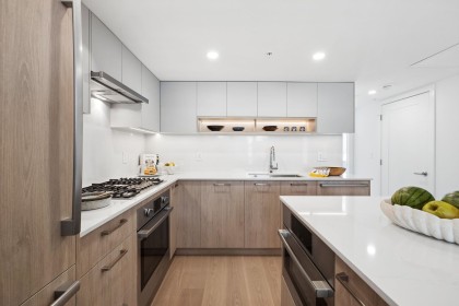 Photo 8 at 122 - 578 W 24 Avenue, Cambie, Vancouver West