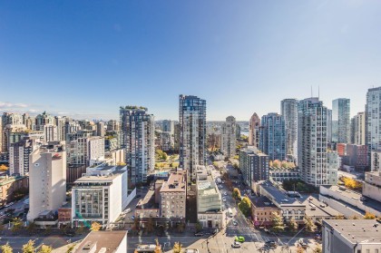 Photo 14 at 2404 - 1188 Howe Street, Downtown VW, Vancouver West