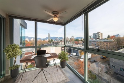 Photo 7 at 602 - 1550 W 15th Avenue, Fairview VW, Vancouver West