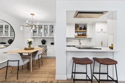 Photo 5 at 108 - 1424 Walnut Street, Kitsilano, Vancouver West