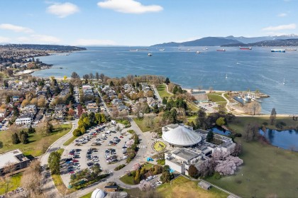 Photo 38 at 108 - 1424 Walnut Street, Kitsilano, Vancouver West