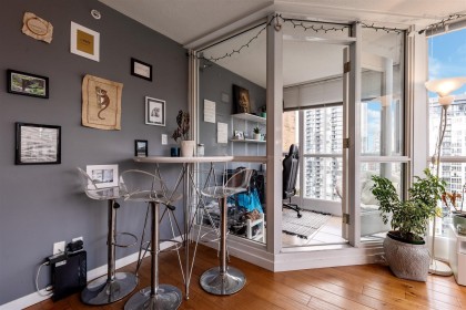 Photo 6 at 2203 - 1188 Richards Street, Yaletown, Vancouver West