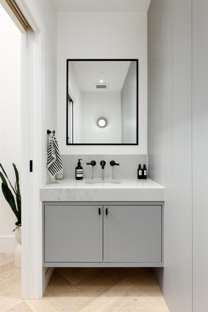 Photo 12 at 2502 W 33rd Avenue, MacKenzie Heights, Vancouver West