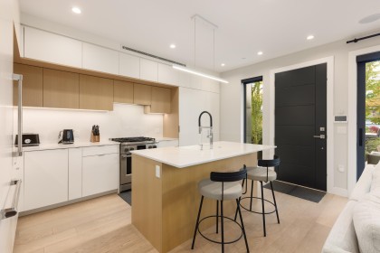 Photo 7 at 2939 W 15th Avenue, Kitsilano, Vancouver West