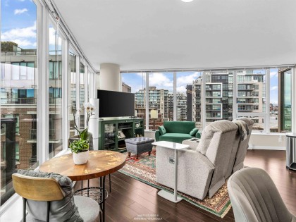 Photo 9 at 704 - 445 W 2nd Avenue, False Creek, Vancouver West