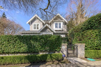 Photo 1 at 4297 W 11th Avenue, Point Grey, Vancouver West