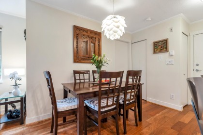 Photo 16 at 102 - 736 W 14th Avenue, Fairview VW, Vancouver West