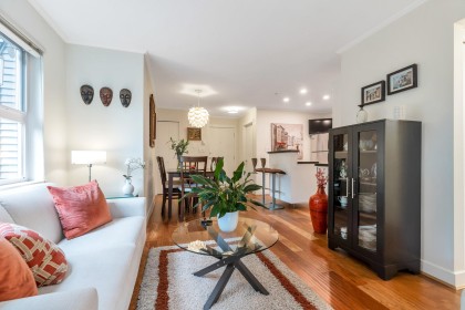 Photo 20 at 102 - 736 W 14th Avenue, Fairview VW, Vancouver West