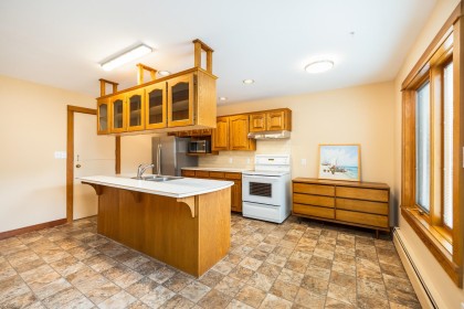 Photo 12 at 4548 W 7th Avenue, Point Grey, Vancouver West