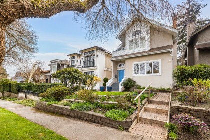 Photo 1 at 4548 W 7th Avenue, Point Grey, Vancouver West