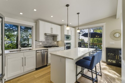 Photo 13 at 884 Wellington Drive, Princess Park, North Vancouver