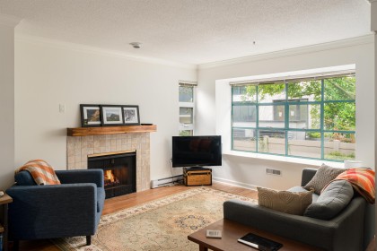 Photo 3 at 205 - 3788 W 8th Avenue, Point Grey, Vancouver West
