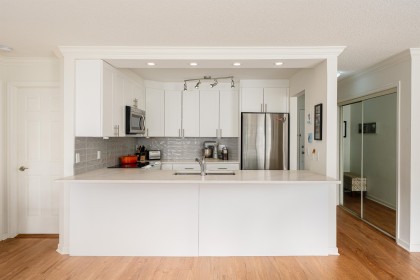 Photo 9 at 205 - 3788 W 8th Avenue, Point Grey, Vancouver West