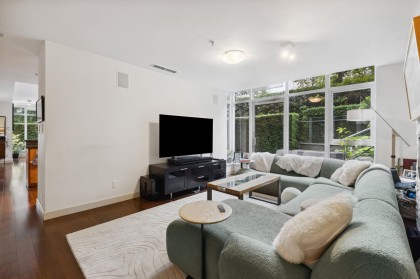 Photo 3 at TH12 - 1233 W Cordova Street, Coal Harbour, Vancouver West