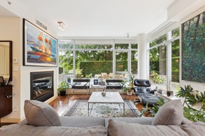 Photo 5 at TH12 - 1233 W Cordova Street, Coal Harbour, Vancouver West