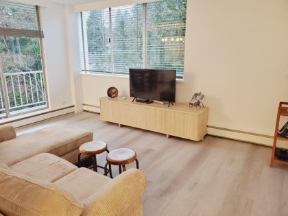 Photo 2 at 503 - 1785 Esquimalt Avenue, Ambleside, West Vancouver