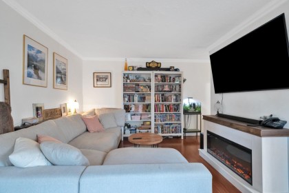 Photo 12 at 103 - 214 E 15th Street, Central Lonsdale, North Vancouver