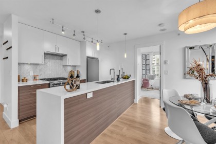 Photo 14 at 2504 - 969 Richards Street, Downtown VW, Vancouver West