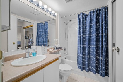 Photo 17 at 204 - 3168 Laurel Street, Fairview VW, Vancouver West