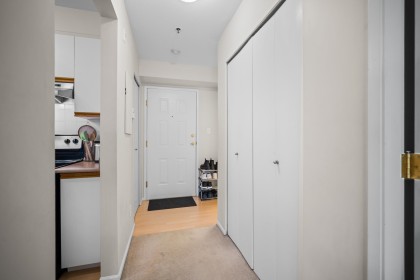 Photo 18 at 204 - 3168 Laurel Street, Fairview VW, Vancouver West