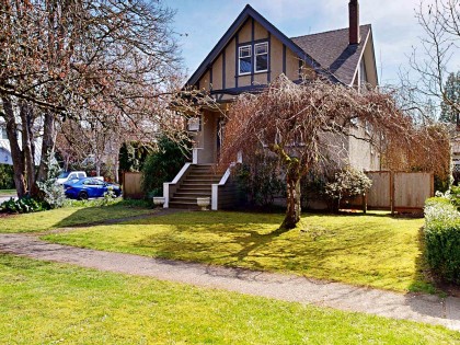 Photo 1 at 4402 W 12th Avenue, Point Grey, Vancouver West