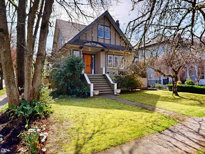 Photo 5 at 4402 W 12th Avenue, Point Grey, Vancouver West