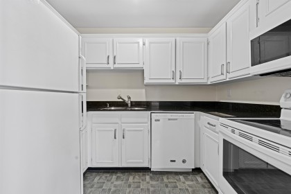 Photo 6 at 306 - 1260 W 10th Avenue, Fairview VW, Vancouver West