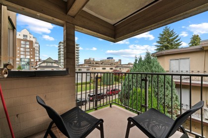 Photo 11 at 306 - 1260 W 10th Avenue, Fairview VW, Vancouver West