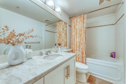 Photo 22 at 501 - 1189 Melville Street, Coal Harbour, Vancouver West