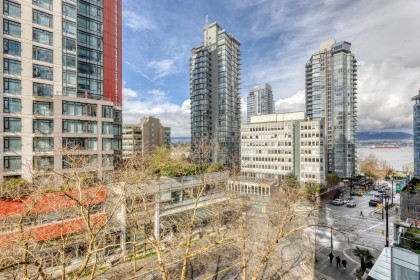 Photo 21 at 501 - 1189 Melville Street, Coal Harbour, Vancouver West