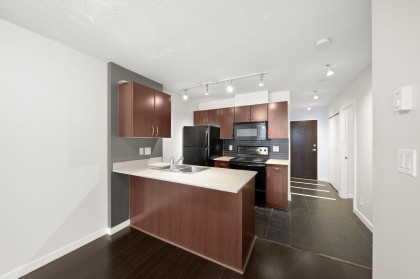 Photo 7 at 1615 - 938 Smithe Street, Downtown VW, Vancouver West