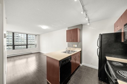 Photo 8 at 1615 - 938 Smithe Street, Downtown VW, Vancouver West