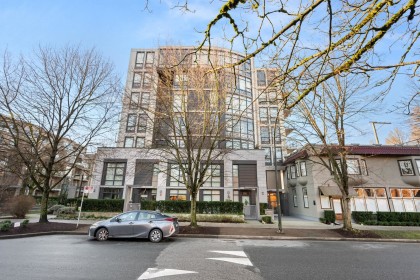 Photo 1 at 401 - 2687 Maple Street, Kitsilano, Vancouver West