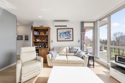 Photo 8 at 304 - 160 W Keith Road, Central Lonsdale, North Vancouver