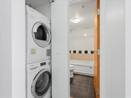 Photo 16 at 512 - 933 Seymour Street, Downtown VW, Vancouver West