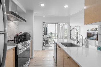 Photo 10 at 2605 - 1008 Cambie Street, Yaletown, Vancouver West