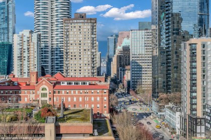 Photo 2 at 1501 - 1003 Burnaby Street, West End VW, Vancouver West