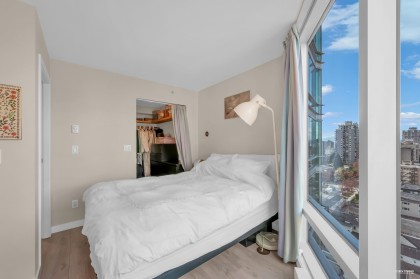 Photo 16 at 1501 - 1003 Burnaby Street, West End VW, Vancouver West