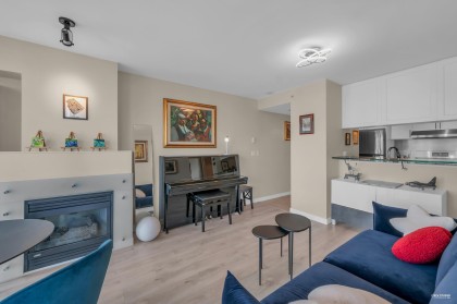 Photo 9 at 1501 - 1003 Burnaby Street, West End VW, Vancouver West