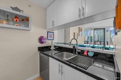 Photo 24 at 1501 - 1003 Burnaby Street, West End VW, Vancouver West