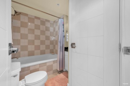 Photo 18 at 1501 - 1003 Burnaby Street, West End VW, Vancouver West