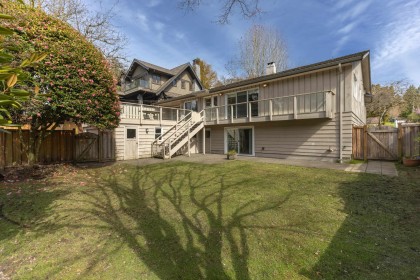 Photo 3 at 6297 Mackenzie Street, Kerrisdale, Vancouver West
