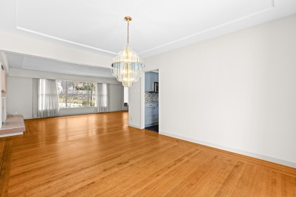 Photo 8 at 6297 Mackenzie Street, Kerrisdale, Vancouver West