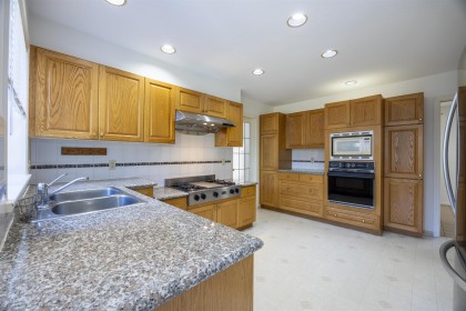 Photo 15 at 2063 W 47th Avenue, Kerrisdale, Vancouver West