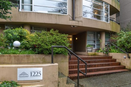 Photo 23 at 201 - 1225 Barclay Street, West End VW, Vancouver West