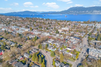 Photo 18 at 2861 W 15th Avenue, Kitsilano, Vancouver West