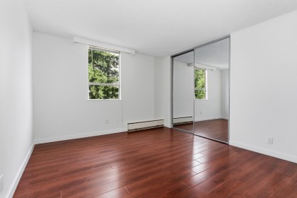 Photo 12 at 706 - 2012 Fullerton Avenue, Pemberton NV, North Vancouver